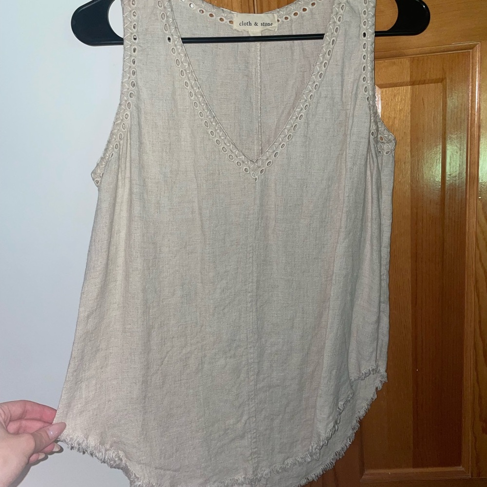 Cloth & Stone Cream Sleeveless Tank Top